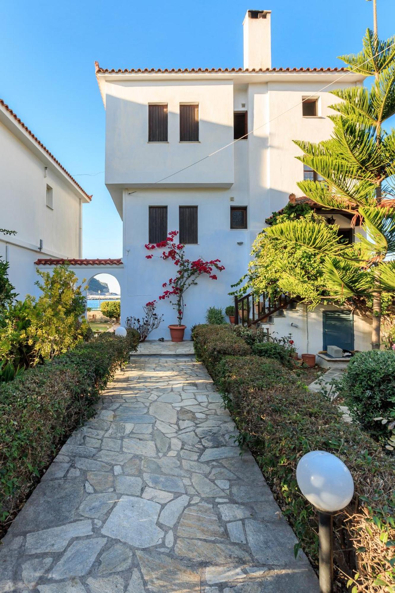 Nikolaos Studios Apartments Skopelos Buitenkant foto