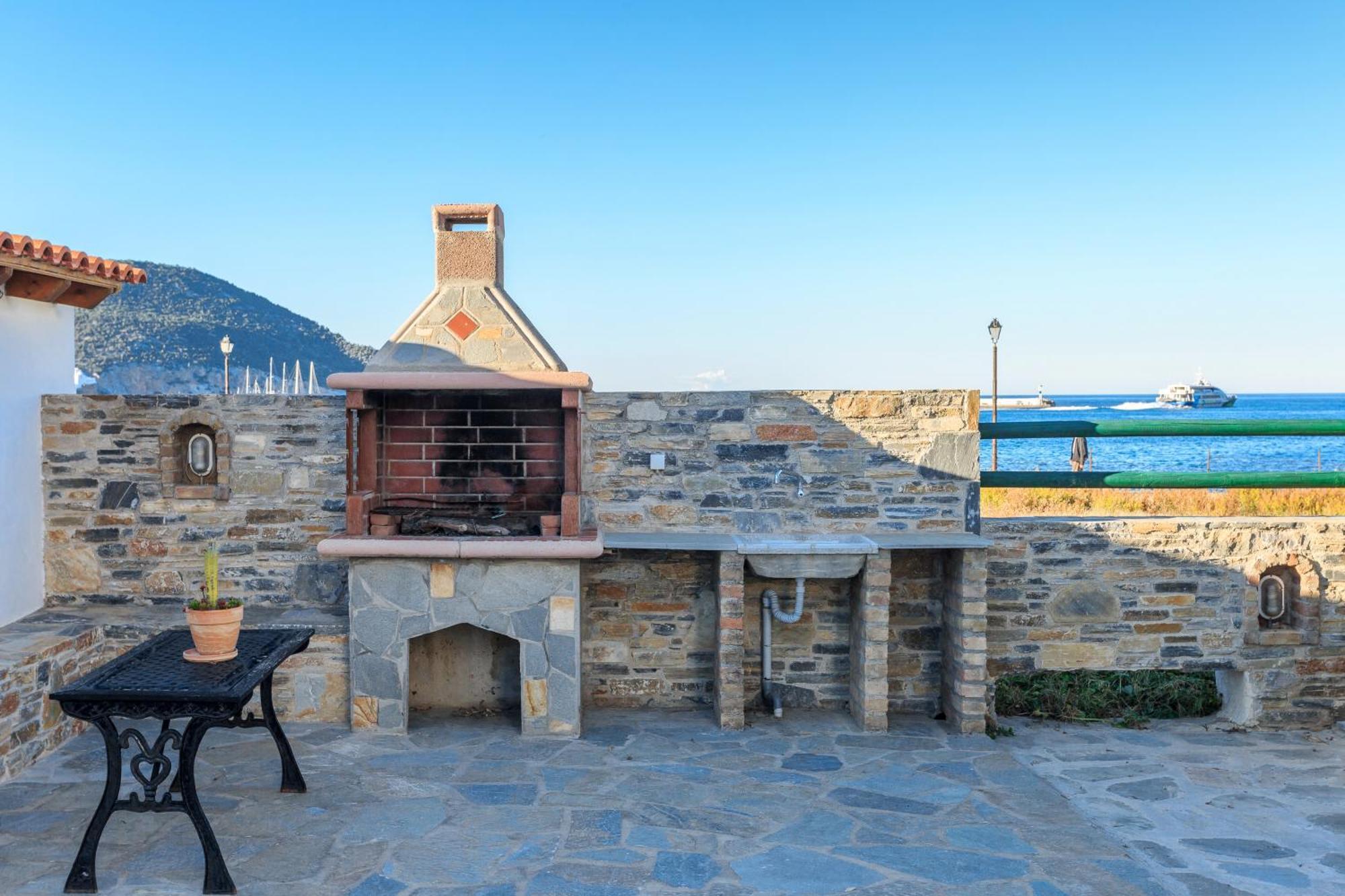 Nikolaos Studios Apartments Skopelos Buitenkant foto