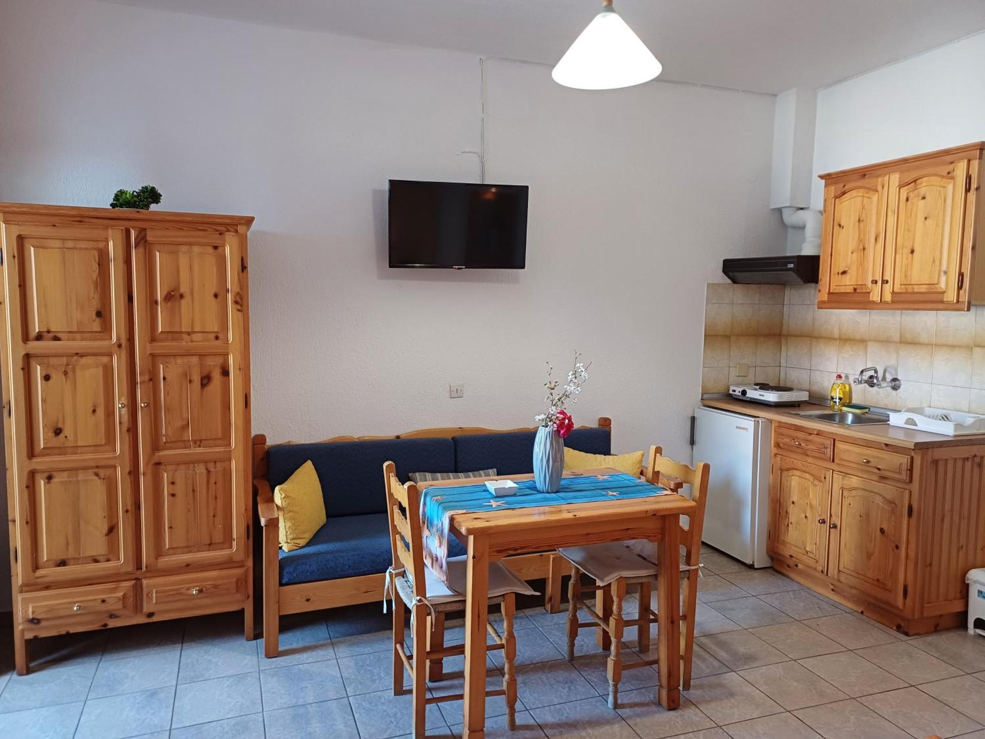 Nikolaos Studios Apartments Skopelos Buitenkant foto