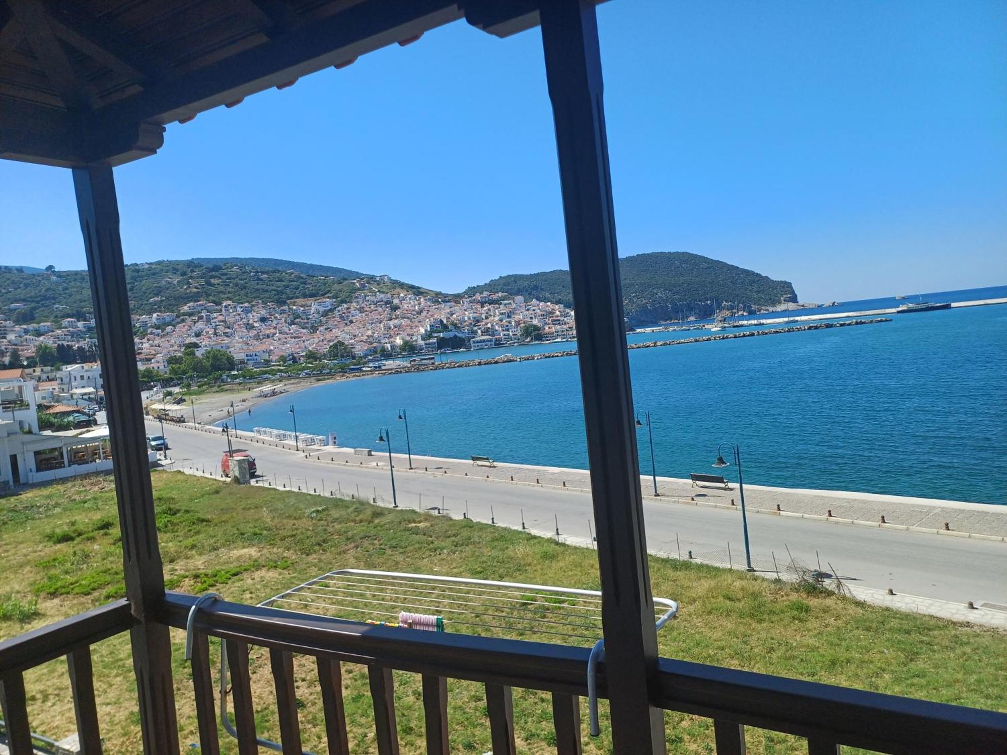 Nikolaos Studios Apartments Skopelos Buitenkant foto