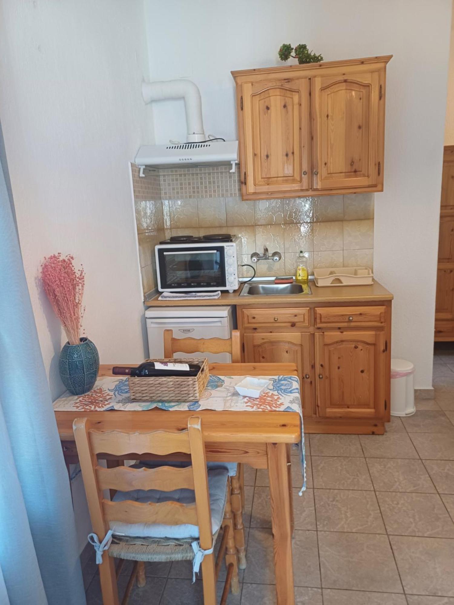 Nikolaos Studios Apartments Skopelos Buitenkant foto