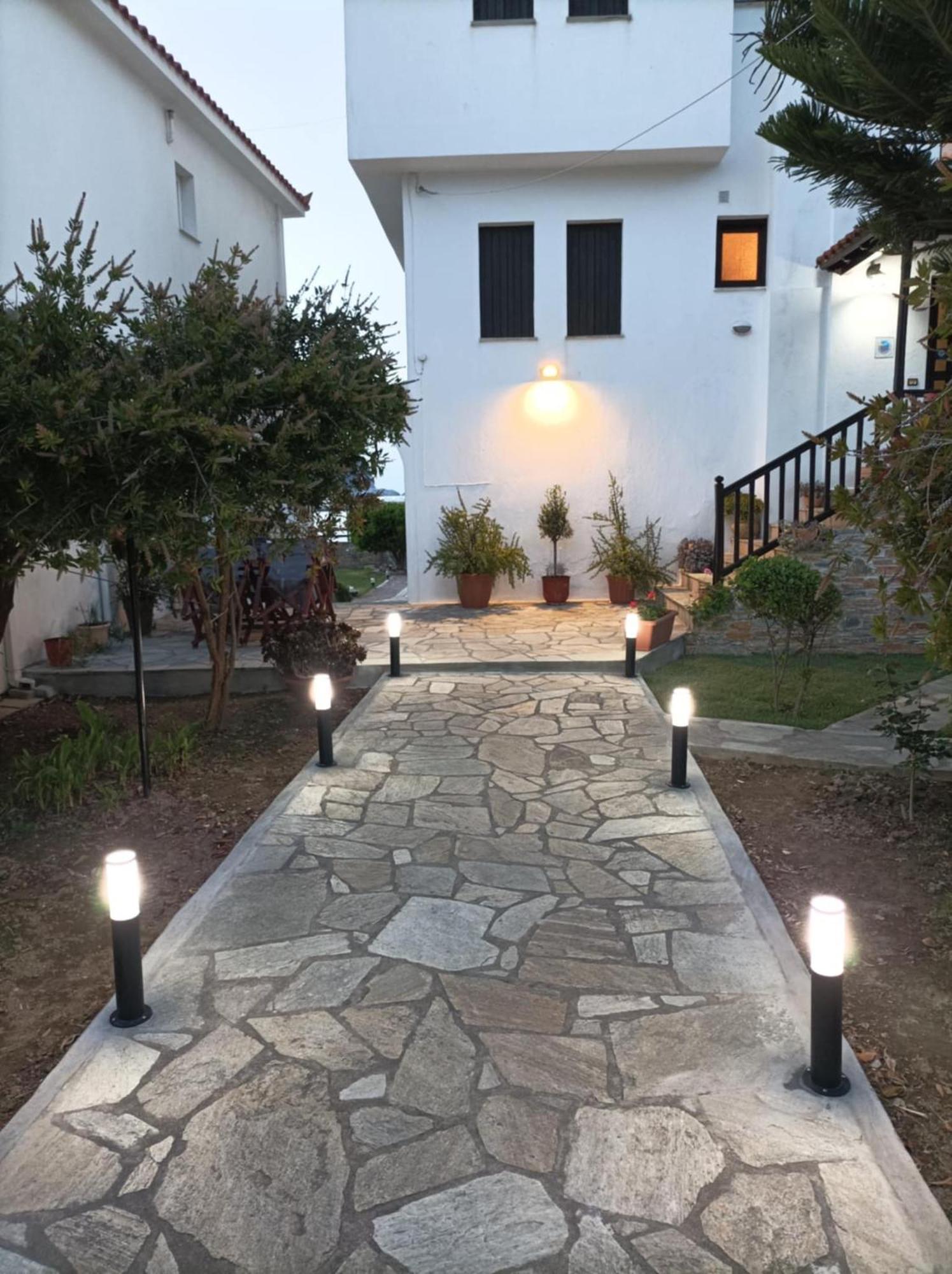 Nikolaos Studios Apartments Skopelos Buitenkant foto