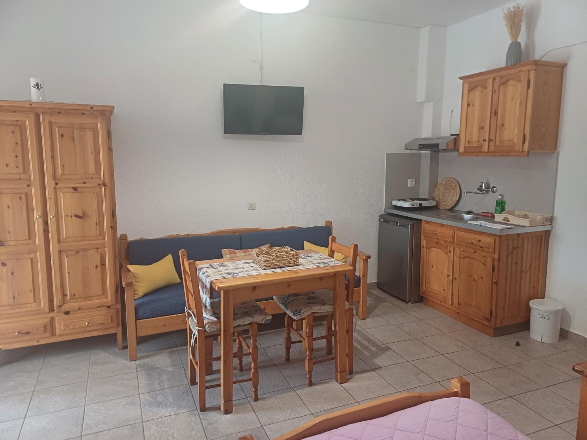 Nikolaos Studios Apartments Skopelos Buitenkant foto